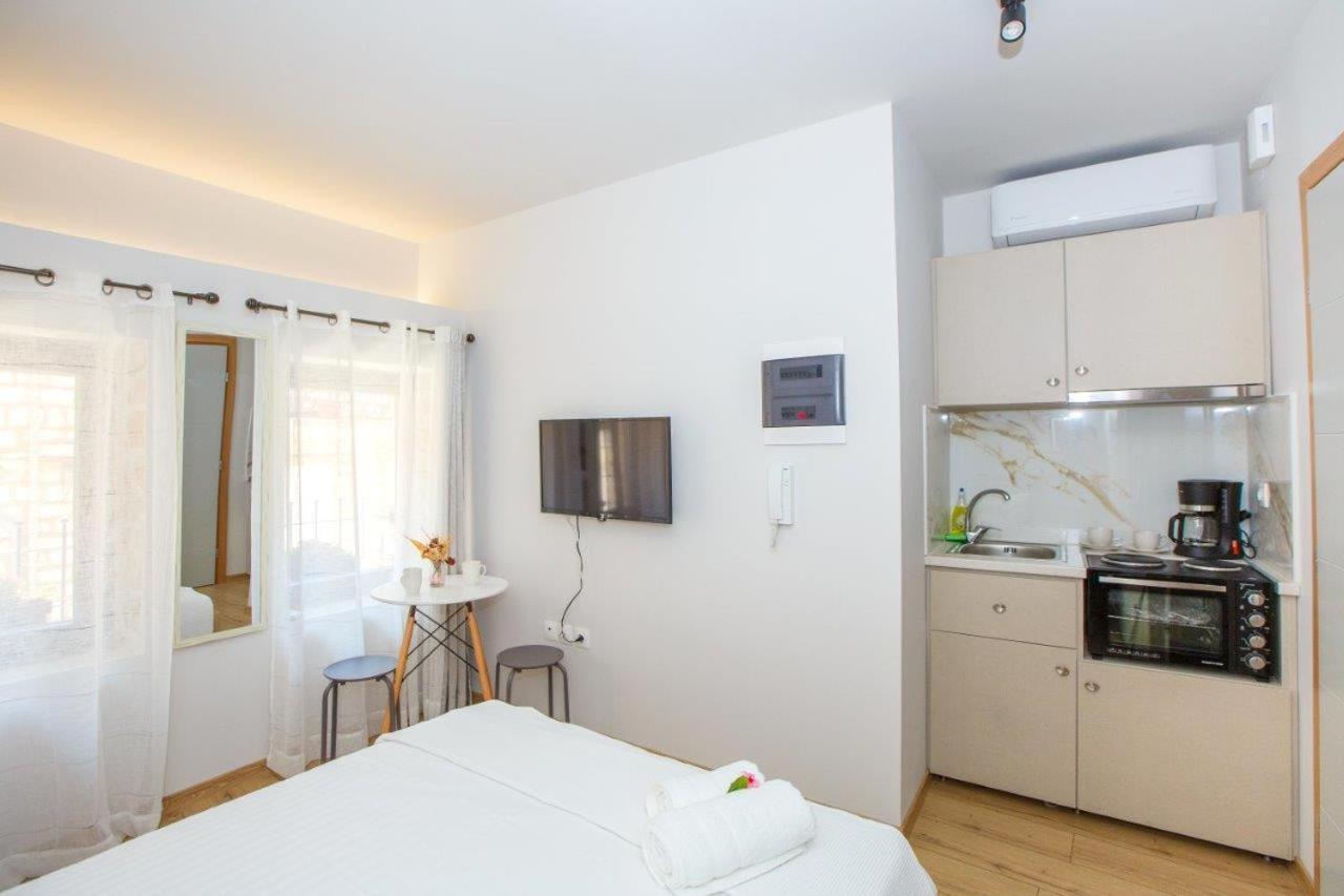 Οniro Comfort Living อิโออันนินา ภายนอก รูปภาพ