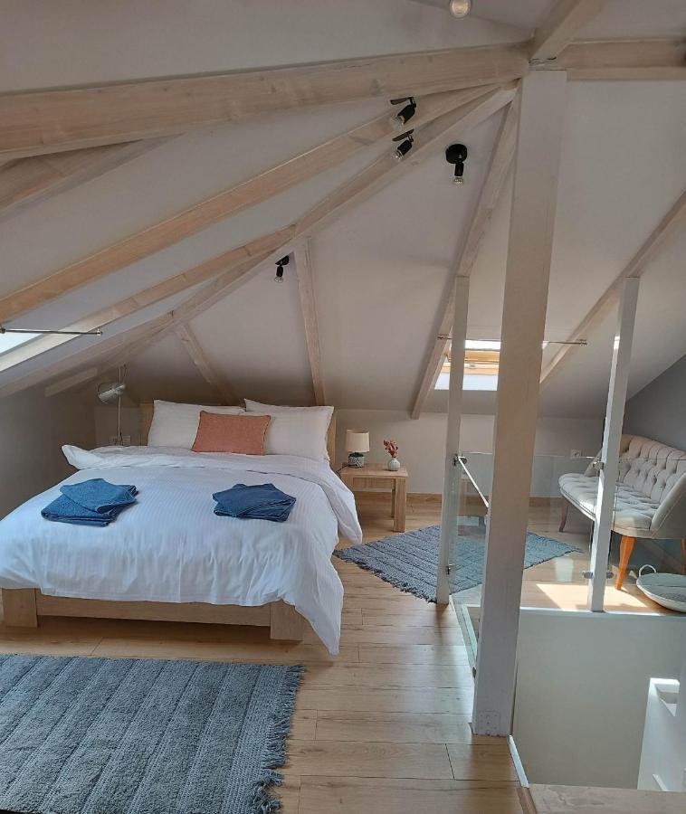 Οniro Comfort Living อิโออันนินา ภายนอก รูปภาพ